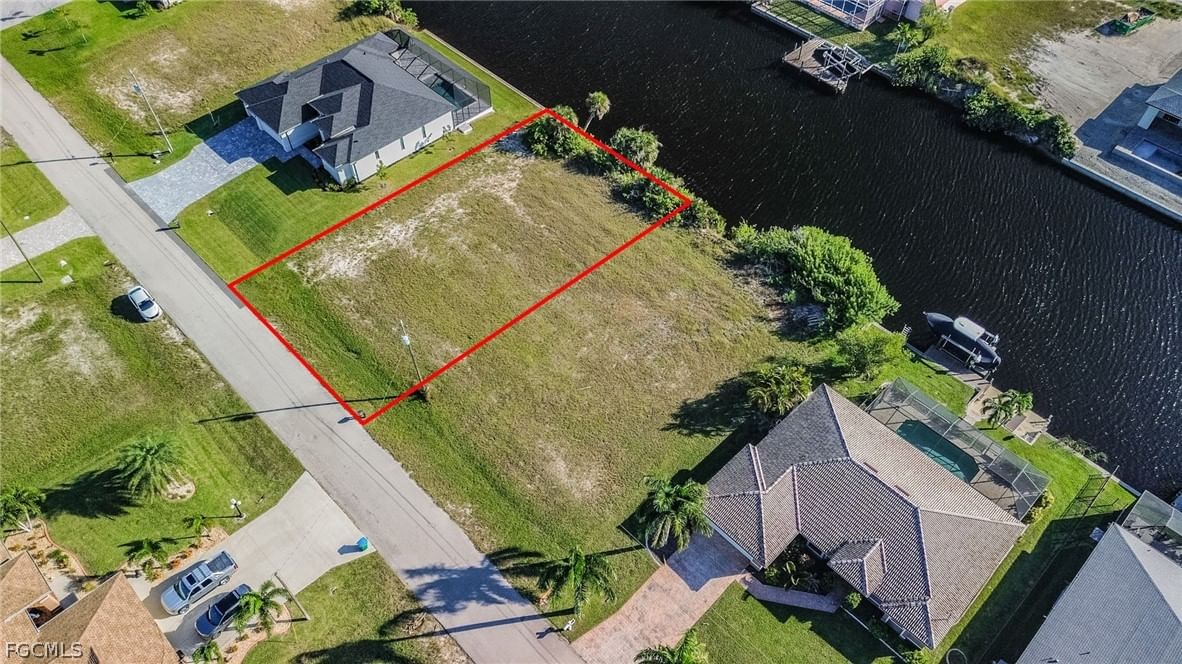 1019 NW 35th Avenue, Cape Coral, FL 33993 photo 4