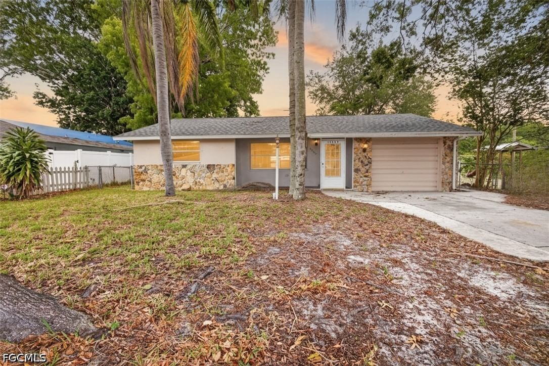 12362 3rd Street, Fort Myers, FL 33905 photo 2