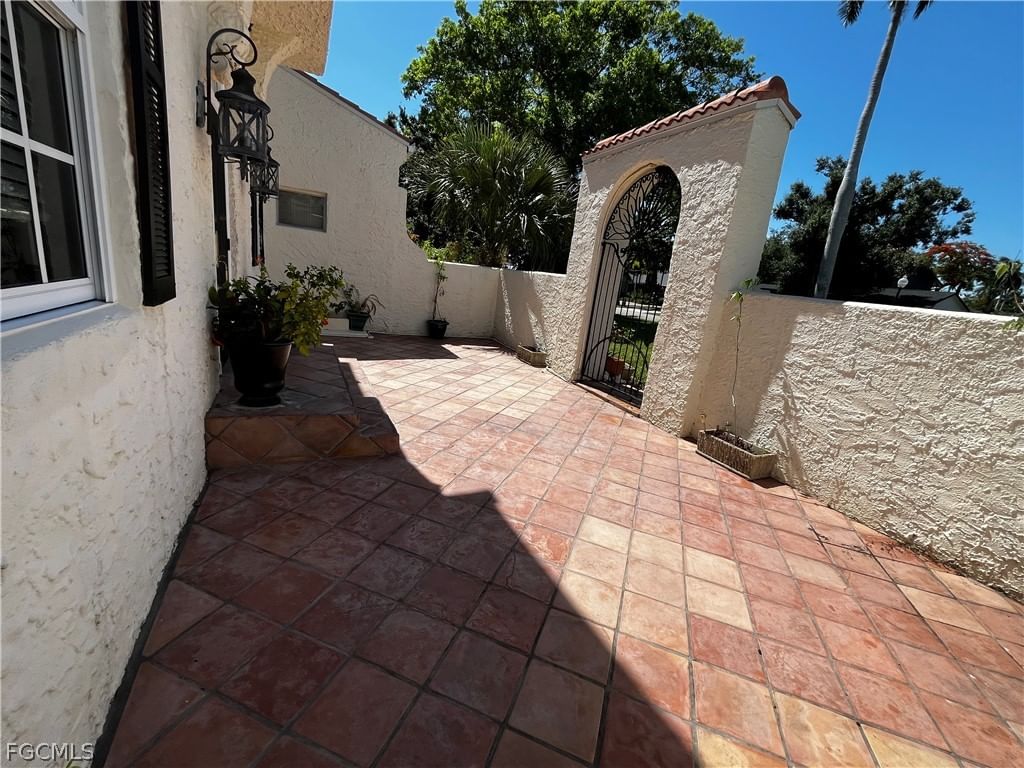 1248 Osceola Drive, Fort Myers, FL 33901 photo 4