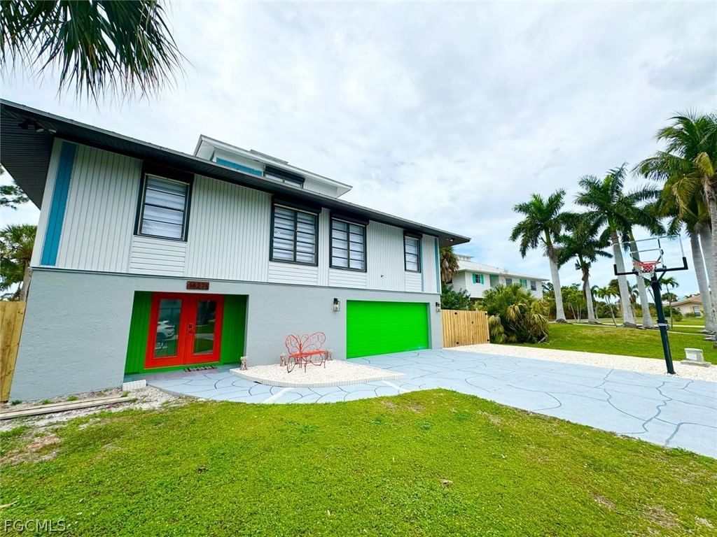14271 Sandarac Drive, Bokeelia, FL 33922 photo 2