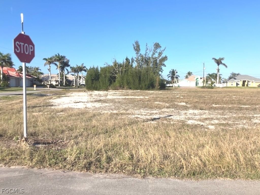2700 NW 45th Avenue, Cape Coral, FL 33993 photo 4