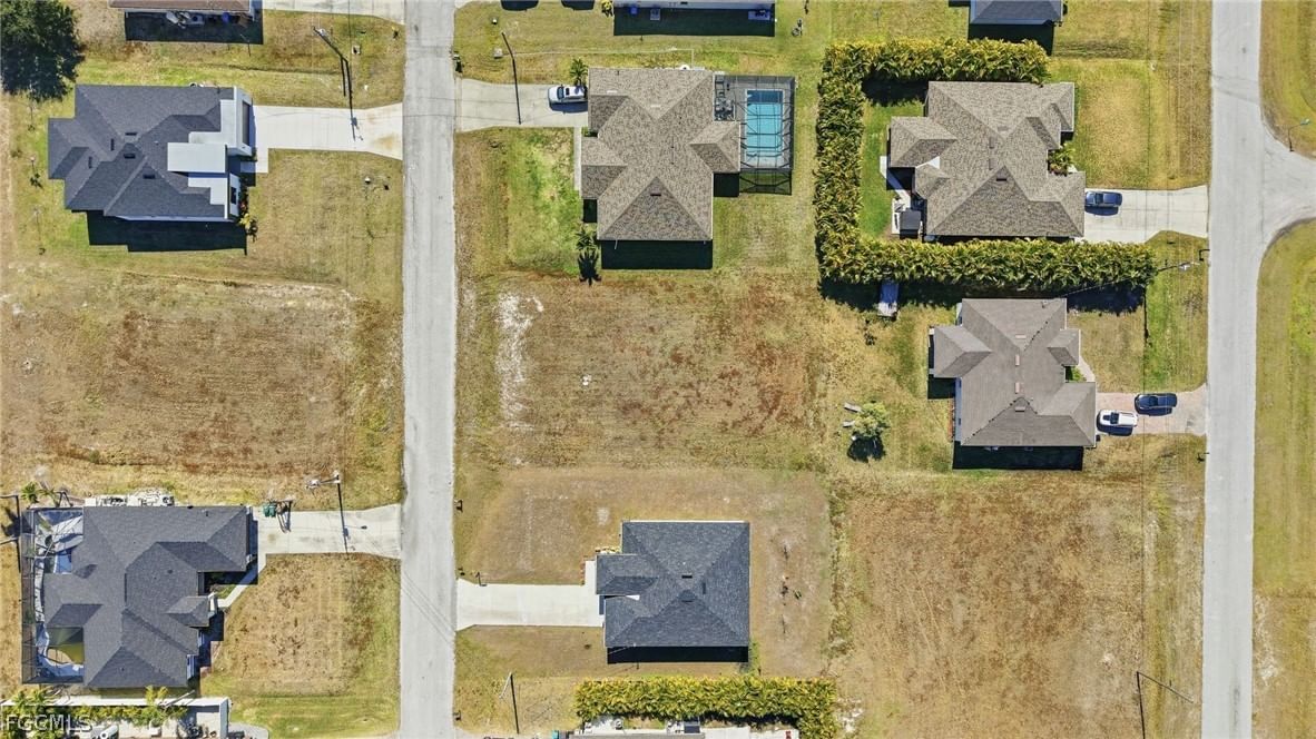 302 NW 27th Avenue, Cape Coral, FL 33993 photo 5