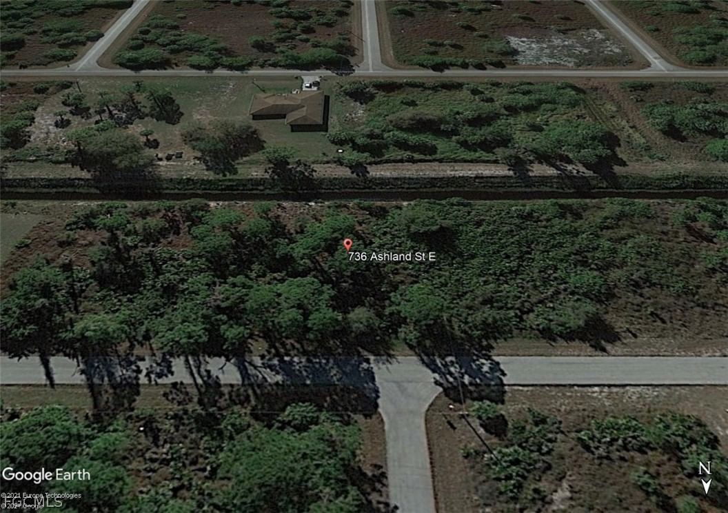 736 Ashland Street E, Lehigh Acres, FL 33974 photo 3
