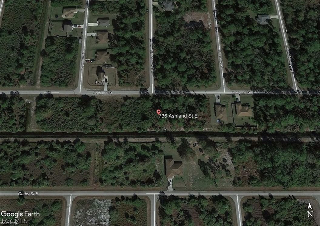 736 Ashland Street E, Lehigh Acres, FL 33974 photo 4