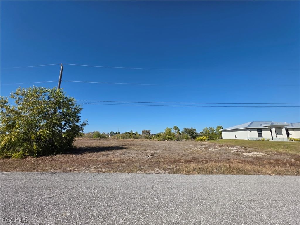 429 NW 14th Street, Cape Coral, FL 33993 photo 3