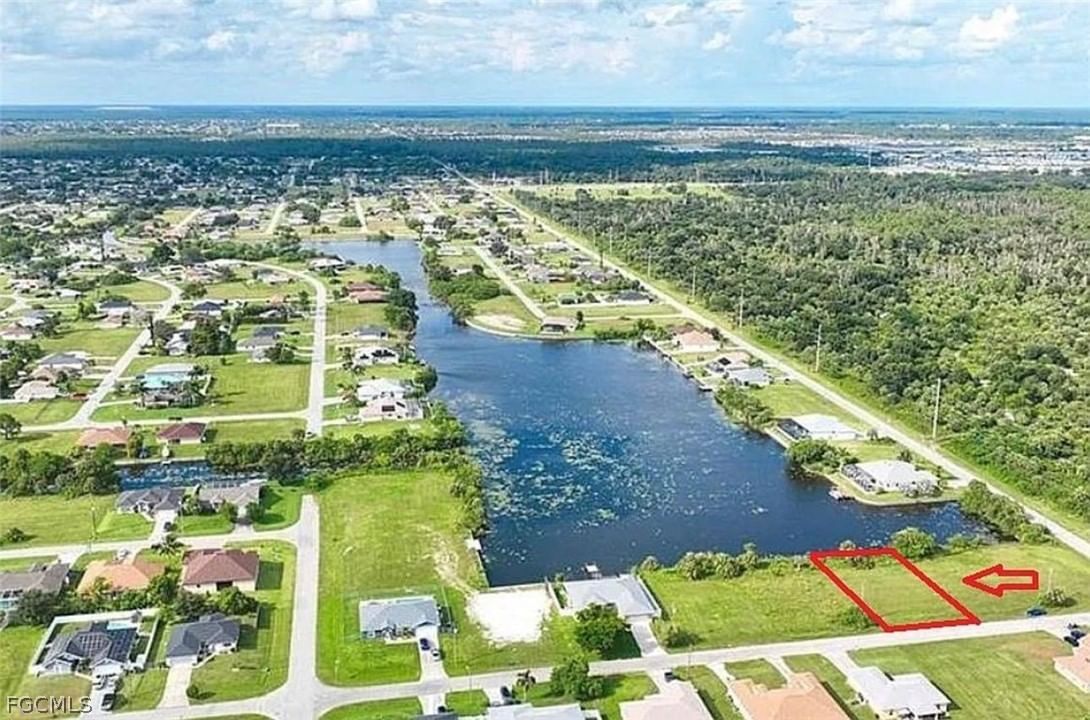 2321 NE 17th Street, Cape Coral, FL 33909 photo 2