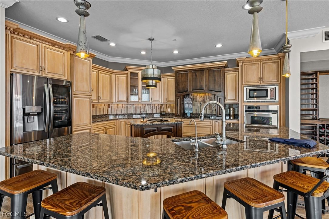 4235 SE 20th Place #A405, Cape Coral, FL 33904 photo 3