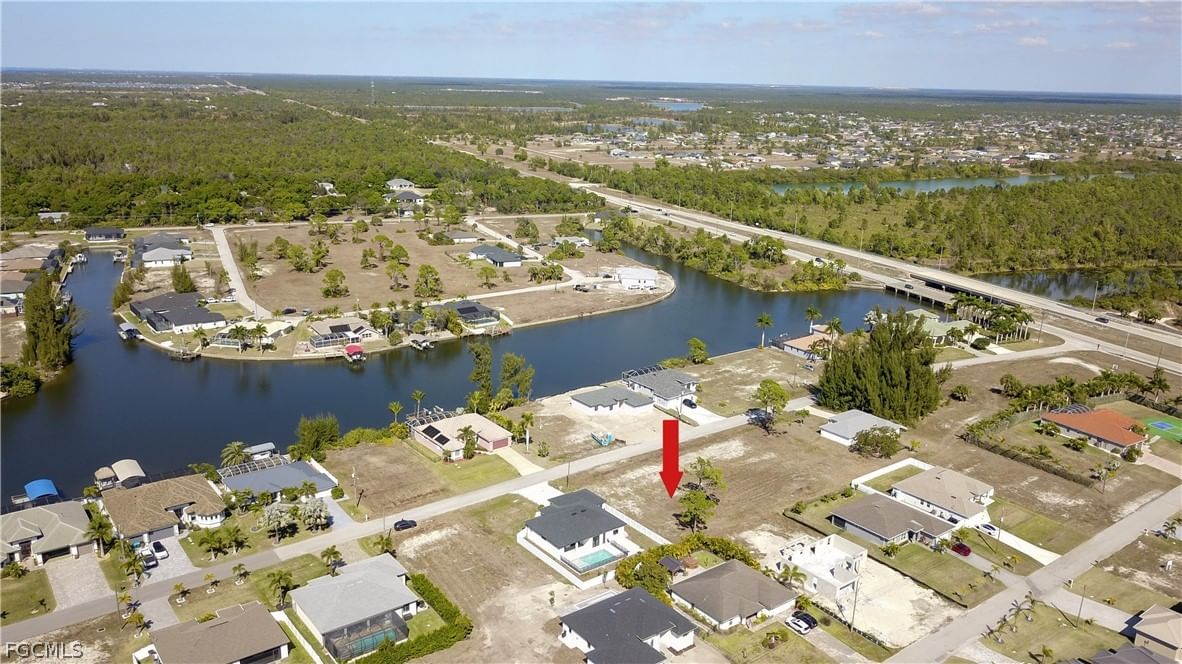 3230 NW 21st Terrace, Cape Coral, FL 33993 photo 2