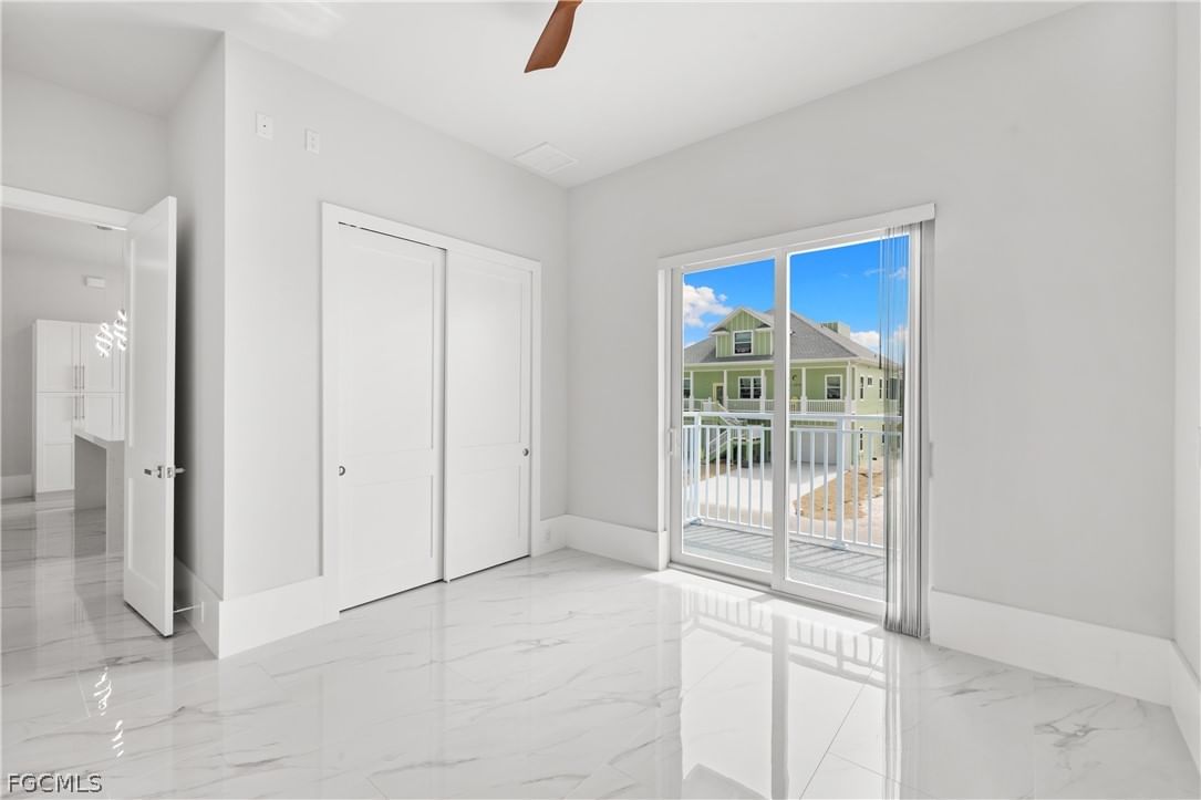 137 Hibiscus Drive, Fort Myers Beach, FL 33931 photo 4
