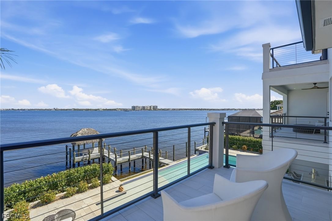 5735 Riverside Drive, Cape Coral, FL 33904 photo 4
