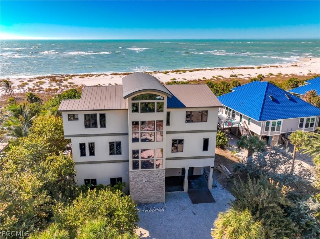 660 Gulf Lane, Upper Captiva, FL 33924 photo 2