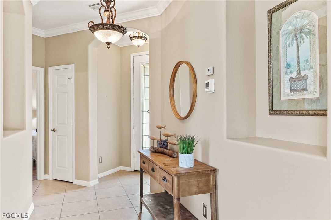 10614 Camarelle Circle N, Fort Myers, FL 33913 photo 2