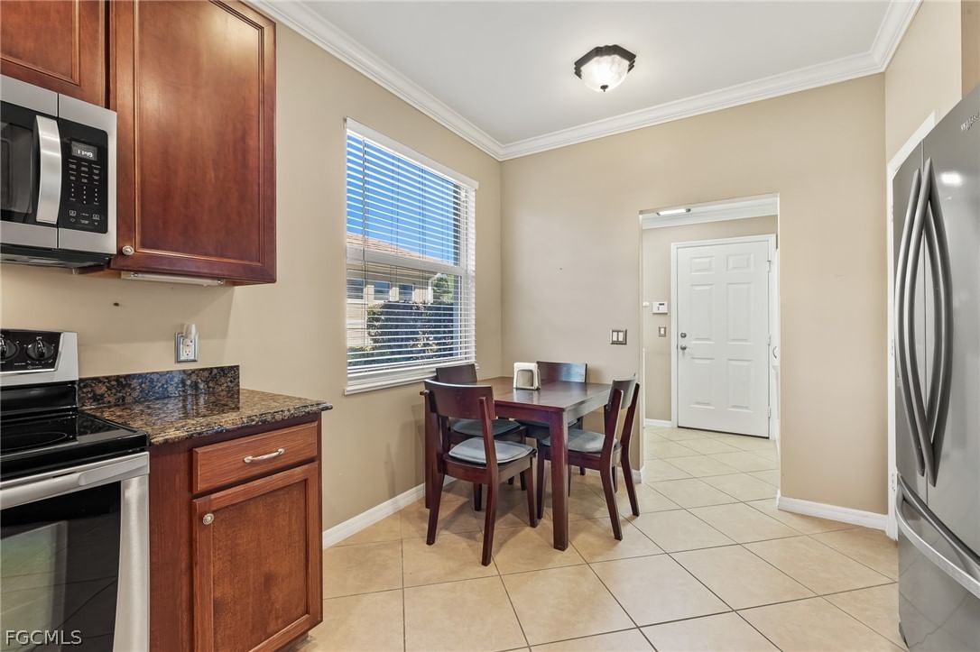 10614 Camarelle Circle N, Fort Myers, FL 33913 photo 5