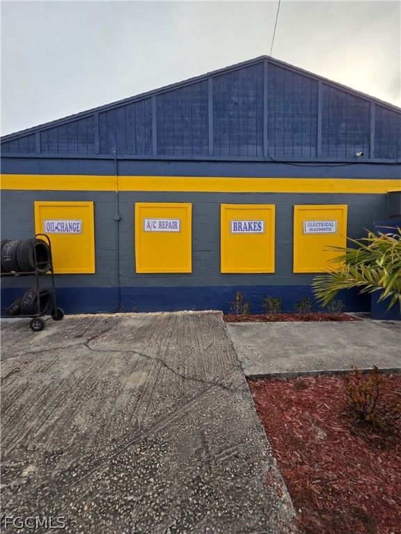 336 Gunnery Road S, Lehigh Acres, FL 33973 photo 3