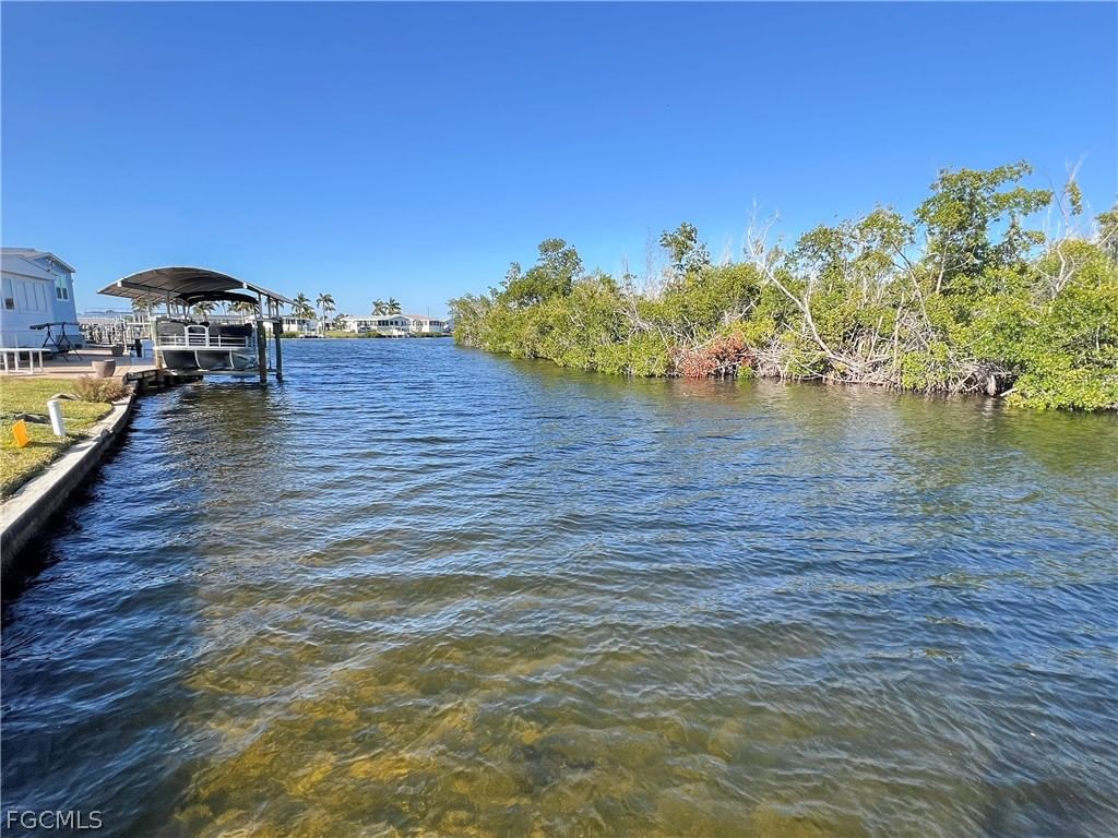 17841 Bryan Court, Fort Myers Beach, FL 33931 photo 4