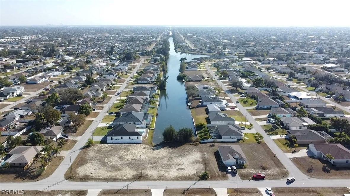 2809 SW 7th Place, Cape Coral, FL 33914 photo 2