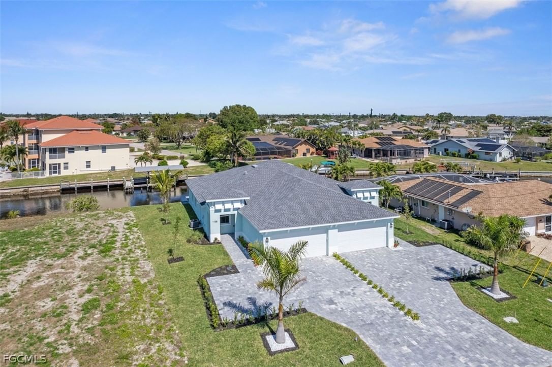 1107 SE 38th Street, Cape Coral, FL 33904 photo 3