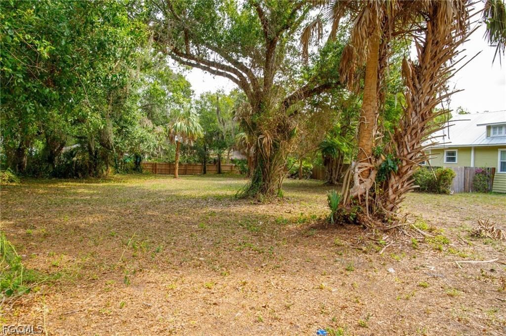 2753 2nd Street, Fort Myers, FL 33916 photo 2
