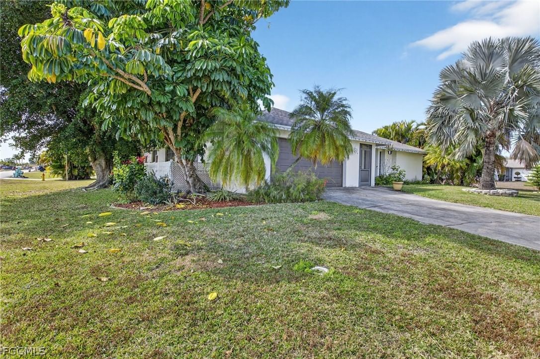 2314 SE 13th Street, Cape Coral, FL 33990 photo 5
