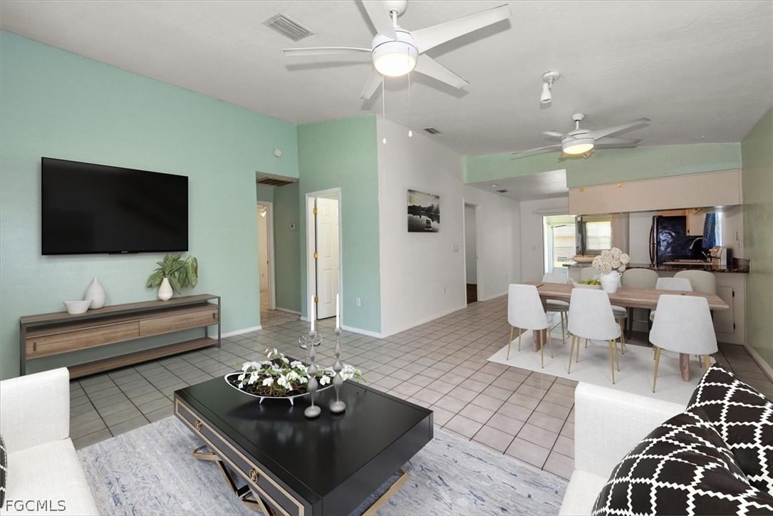 509 Capitol Street, North Fort Myers, FL 33903 photo 3