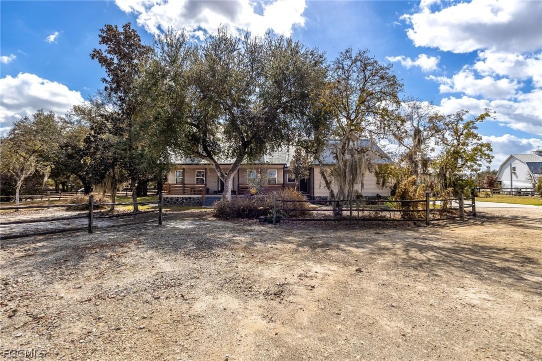 22800 N River Road, Alva, FL 33920 photo 2