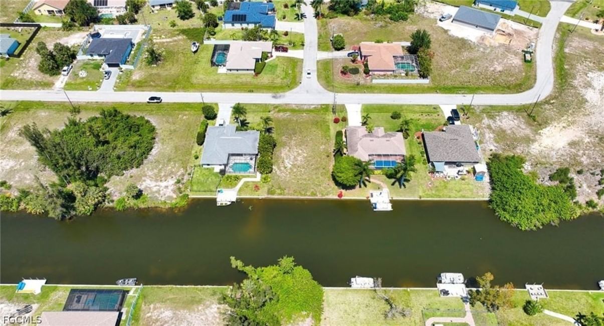 1716 SW 2nd Street, Cape Coral, FL 33991 photo 3