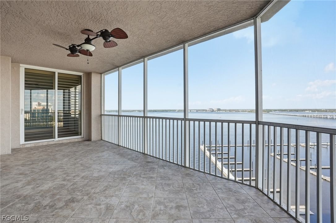 2090 W 1st Street #1206, Fort Myers, FL 33901 photo 2