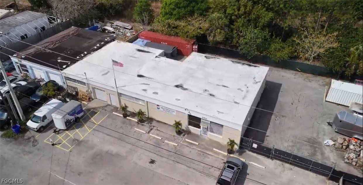 27900 Industrial Street, Bonita Springs, FL 34135 photo 4