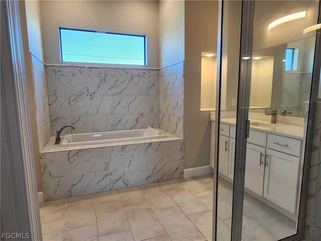 3504 NW 15th Terrace, Cape Coral, FL 33993 photo 3
