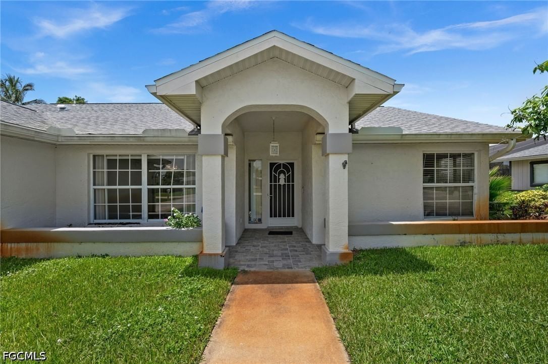 7305 Constitution Circle, Fort Myers, FL 33967 photo 2