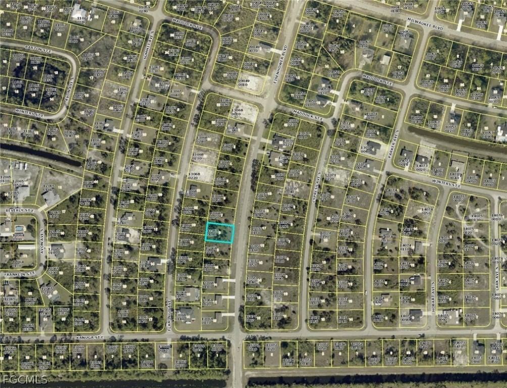 630 Eisenhower Boulevard, Lehigh Acres, FL 33974 photo 4