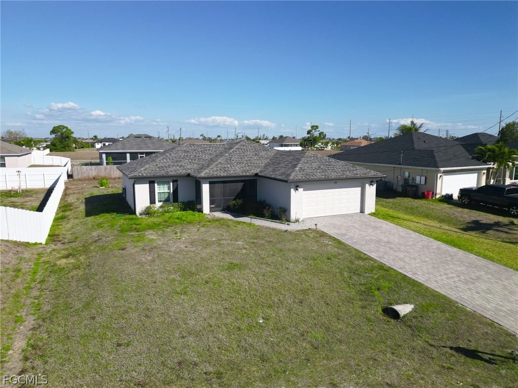 2507 NW 8th Place, Cape Coral, FL 33993 photo 2