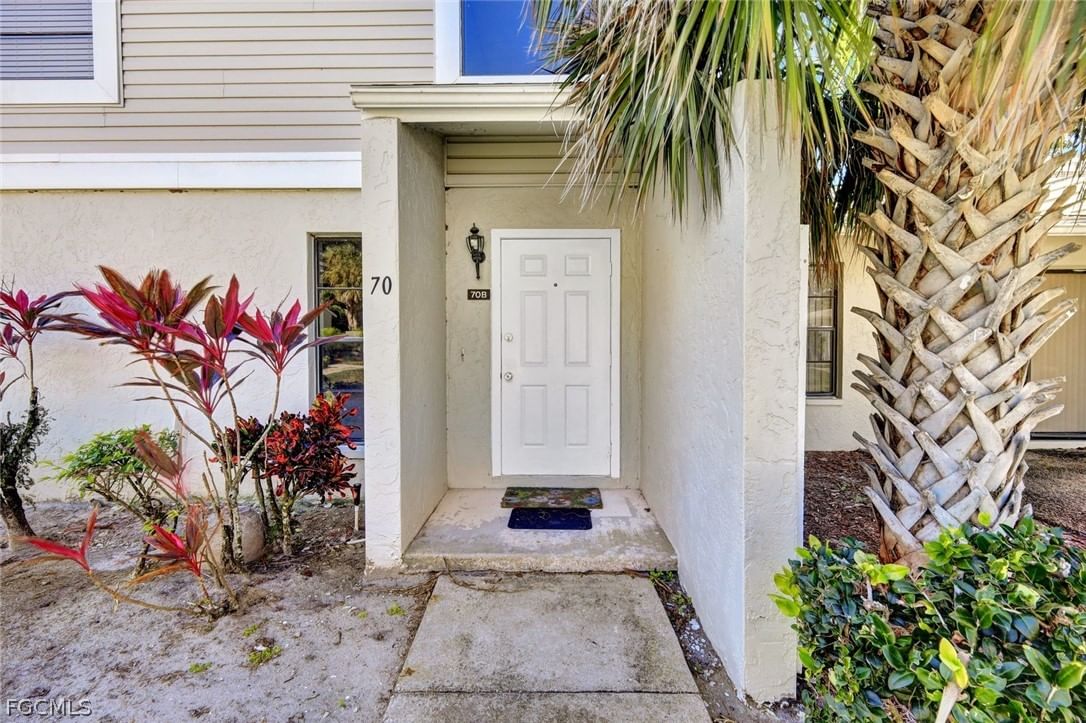 1423 SW Courtyards Terrace #70, Cape Coral, FL 33914 photo 3