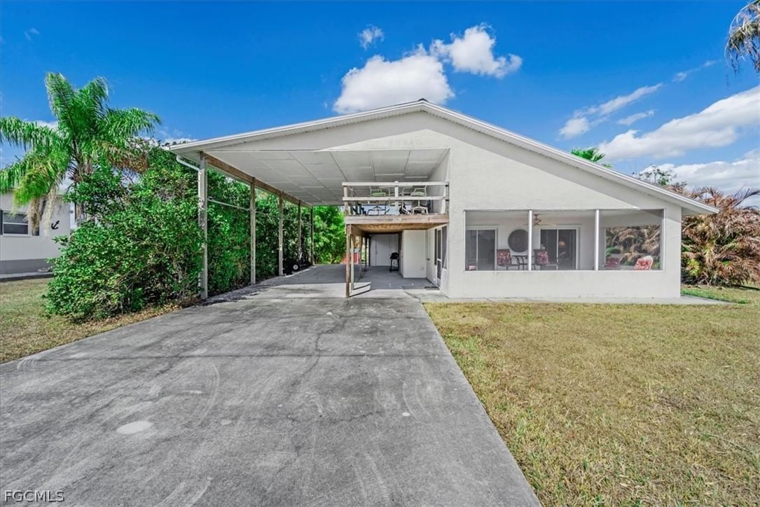 1079 Lock Lane, Moore Haven, FL 33471 photo 2