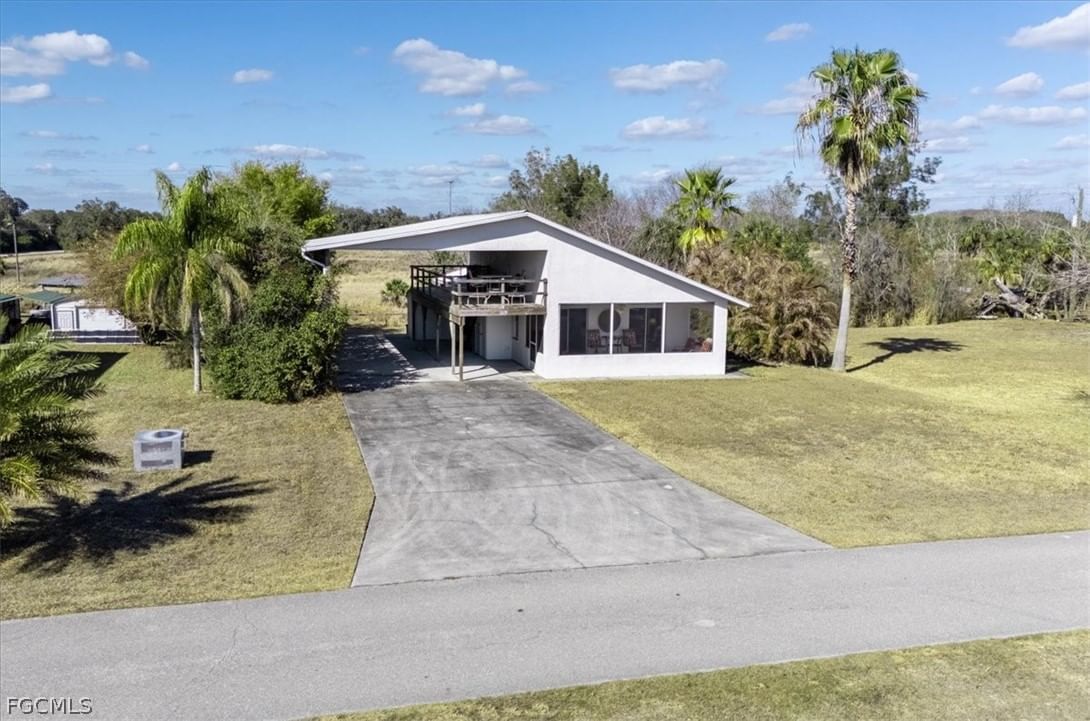 1079 Lock Lane, Moore Haven, FL 33471 photo 4