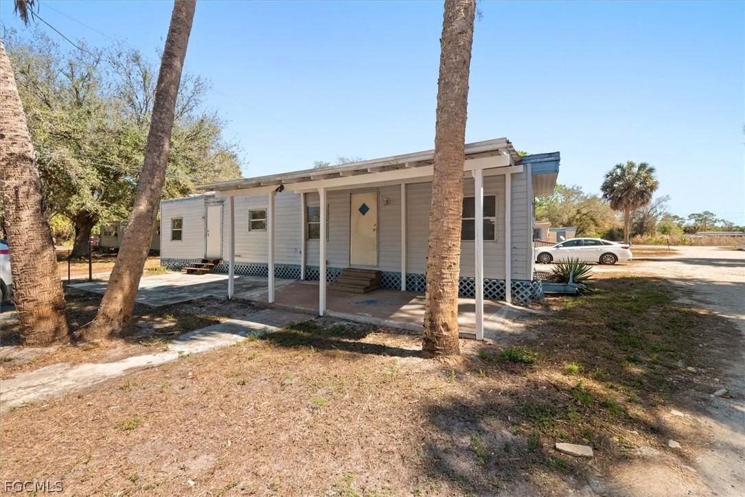 344-380 San Jose Street, North Fort Myers, FL 33903 photo 3