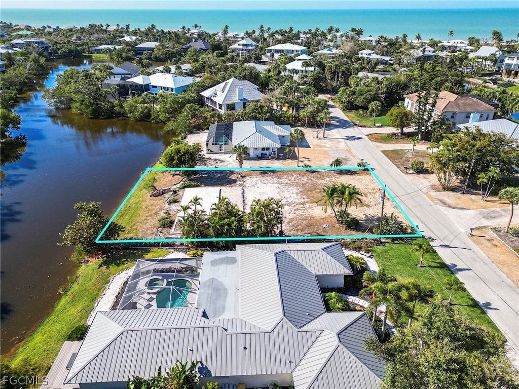 1016 Fish Crow Road, Sanibel, FL 33957 photo 5