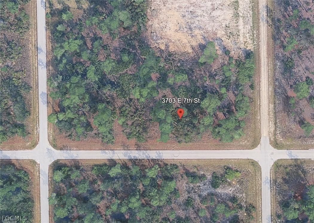 3703 E 7th Street, Lehigh Acres, FL 33972 photo 2