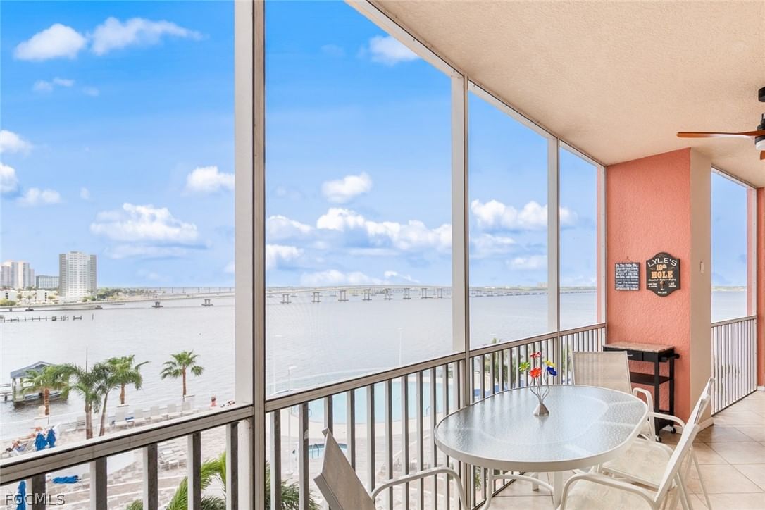 2745 1st Street #603, Fort Myers, FL 33916 photo 4