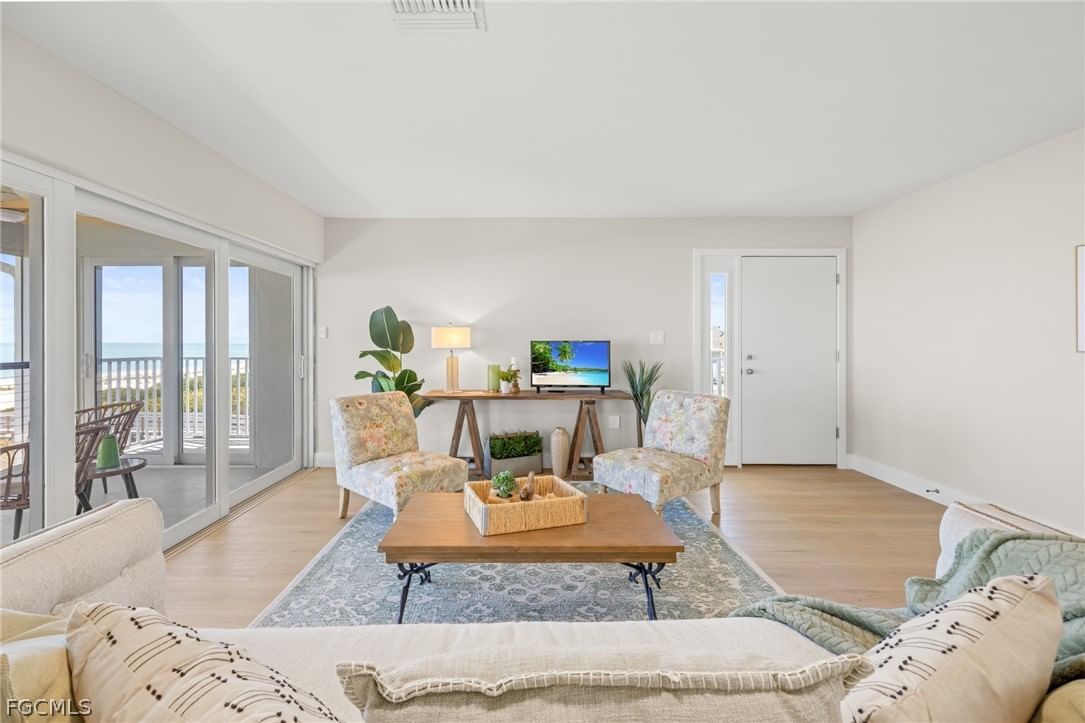 1341 Middle Gulf Drive #5C, Sanibel, FL 33957 photo 5