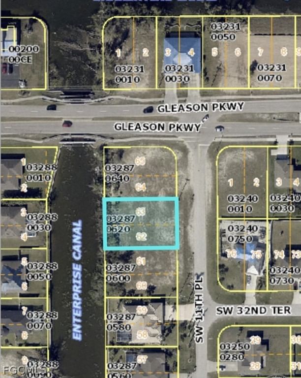 3206 SW 11th Place, Cape Coral, FL 33914 photo 2