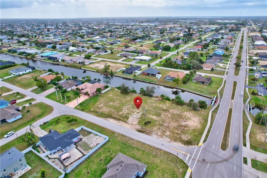 3206 SW 11th Place, Cape Coral, FL 33914 photo 4