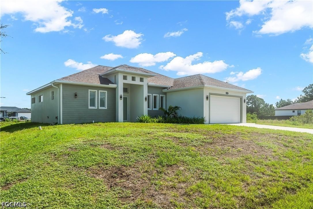 3718 8th Street SW, Lehigh Acres, FL 33976 photo 2