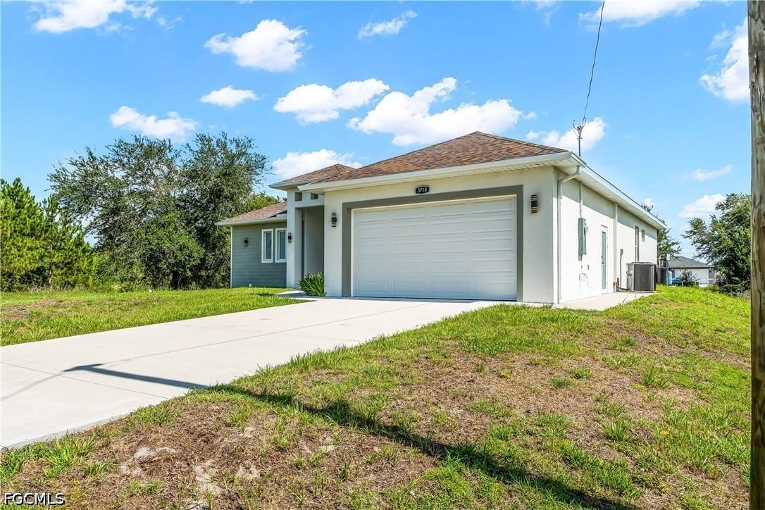 3718 8th Street SW, Lehigh Acres, FL 33976 photo 4