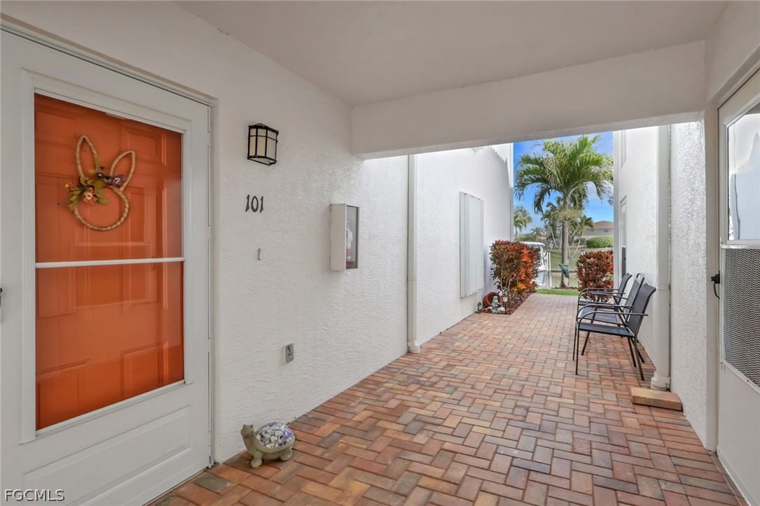 1018 SE 38th Street #101, Cape Coral, FL 33904 photo 2