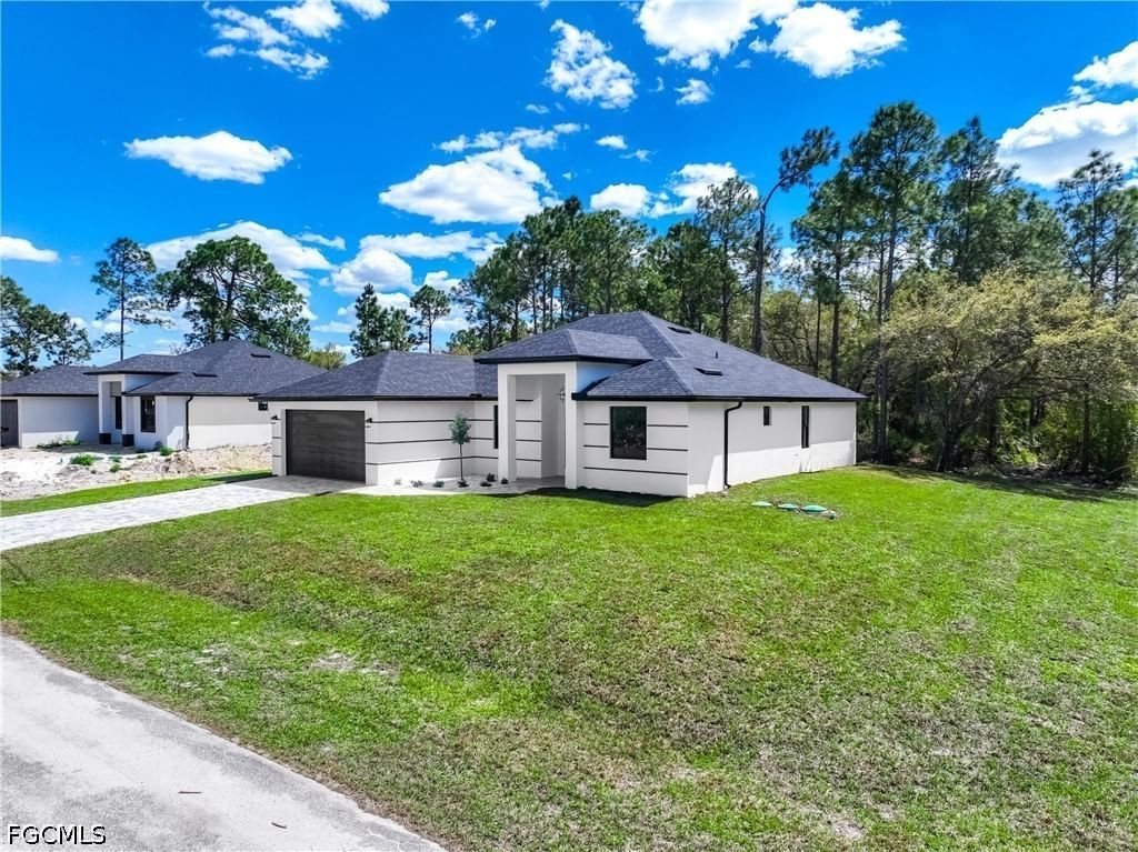 4407 E 13th Street, Lehigh Acres, FL 33972 photo 3