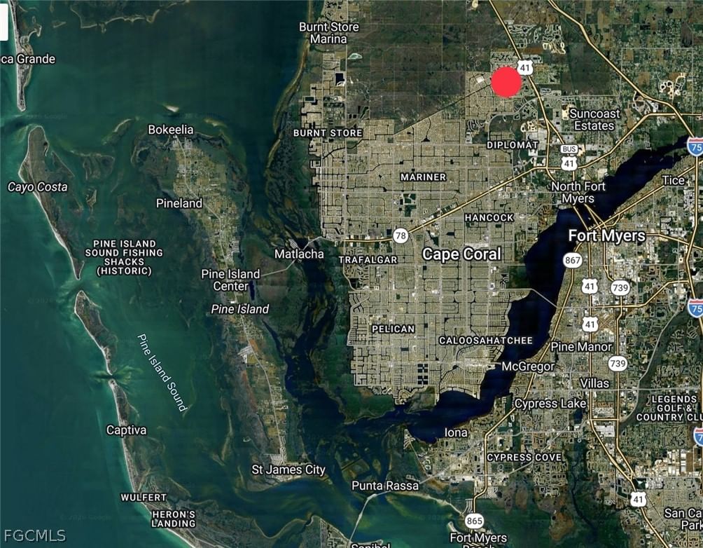 2211 NE 43rd Lane, Cape Coral, FL 33909 photo 4