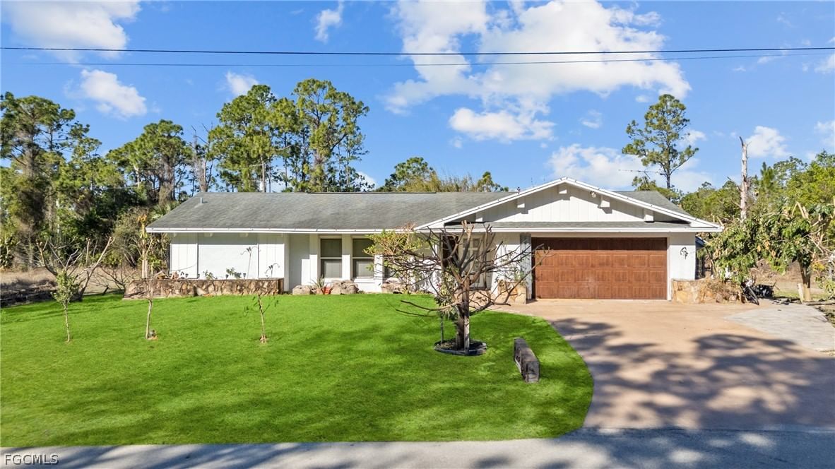 730 Bering Avenue S, Lehigh Acres, FL 33974 photo 2