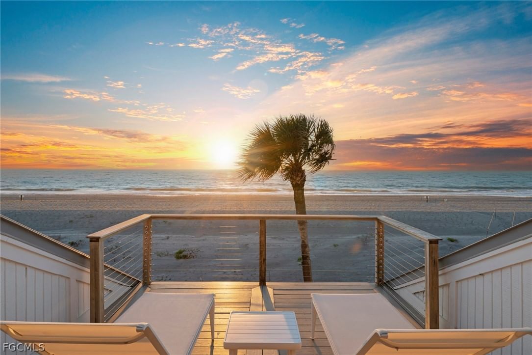 19 Beach Homes, Captiva, FL 33924 photo 4