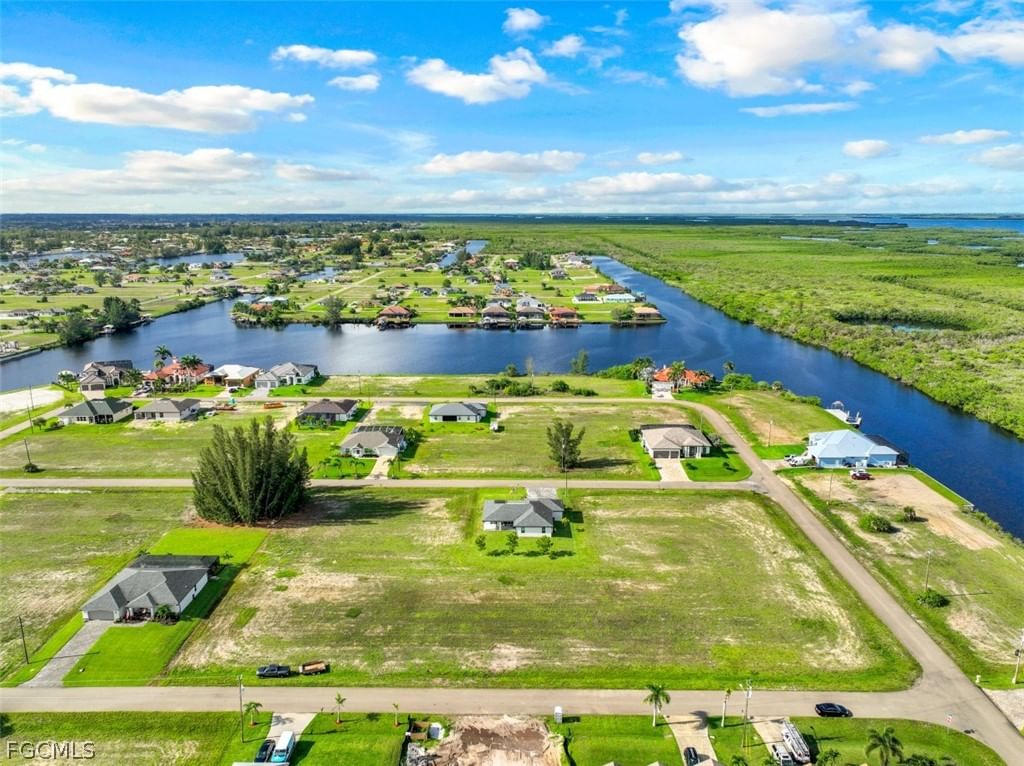 4634 NW 34th Street, Cape Coral, FL 33993 photo 2